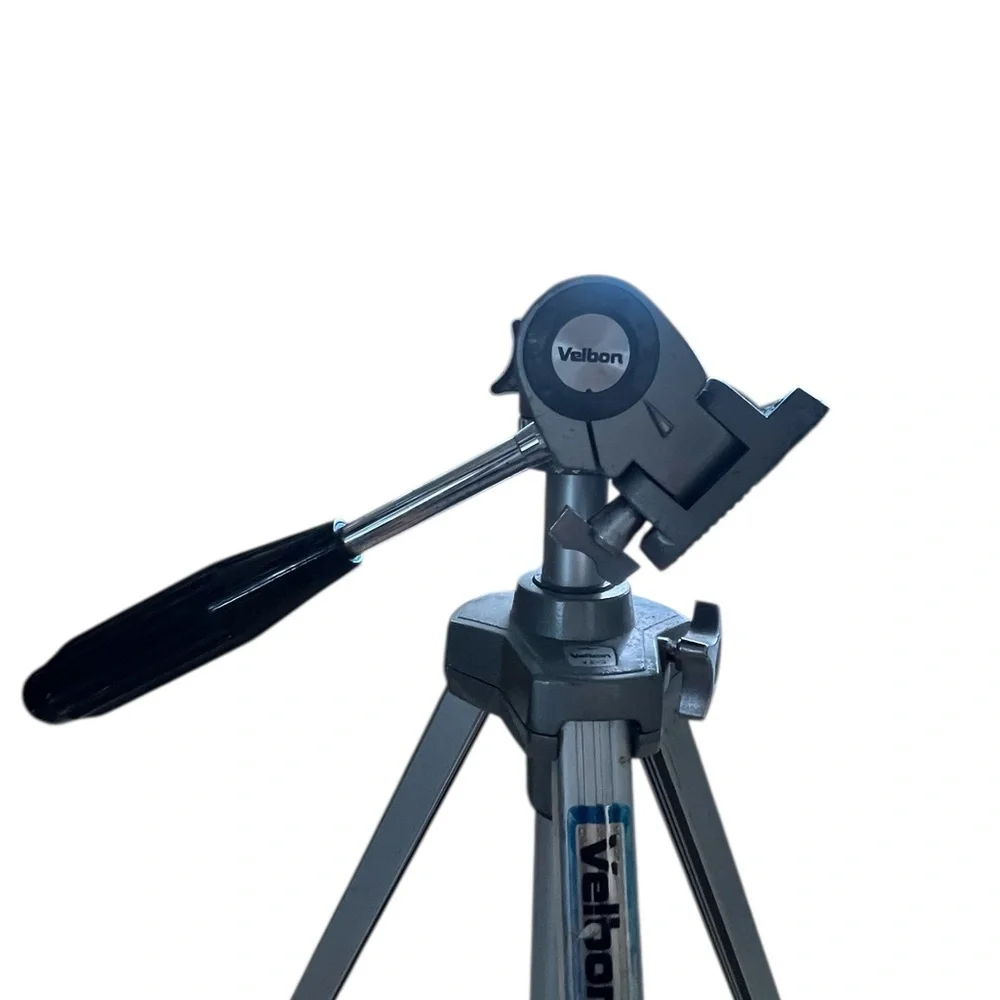 Velbon VE-3 camera tripod.